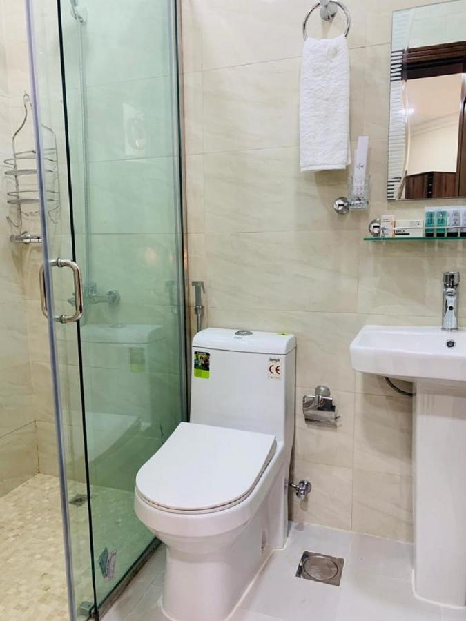 Chelsea Gardens Apartment โดฮา ภายนอก รูปภาพ