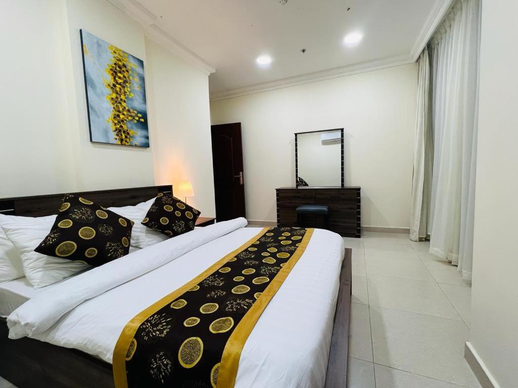 Chelsea Gardens Apartment โดฮา ภายนอก รูปภาพ